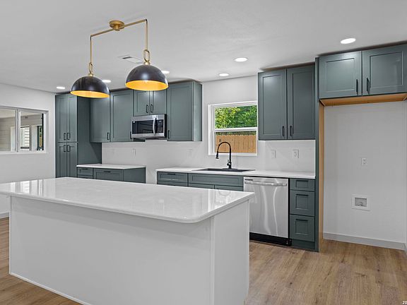 5th image of 129 Willow Way