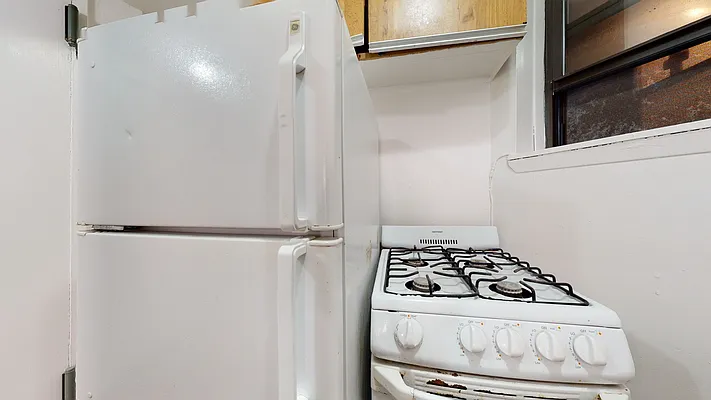 Rented by Bond New York | media 6