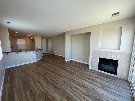 4th image of 3892 Eugene Dr Unit 1