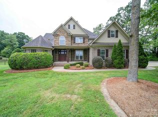 920 Village Lake Dr, Monroe, NC 28110