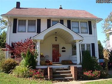 1st image of 1608 Saint Charles Ave