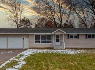 804 Chestnut St, Stevens Point, WI 54481