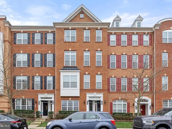 43131 Wealdstone Ter, Ashburn, VA 20148