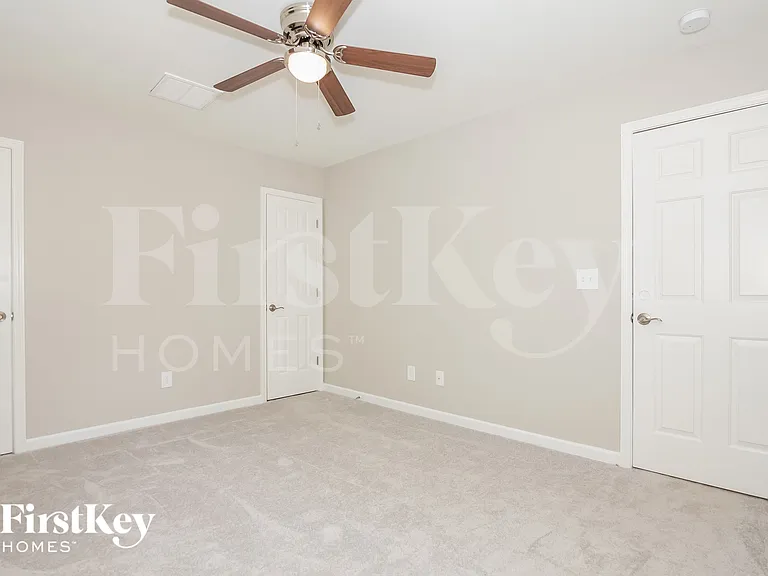 3021 Seymour Dr — Photo 8