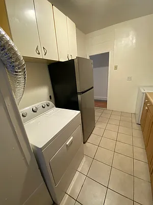 Sold by Voro, LLC | media 9