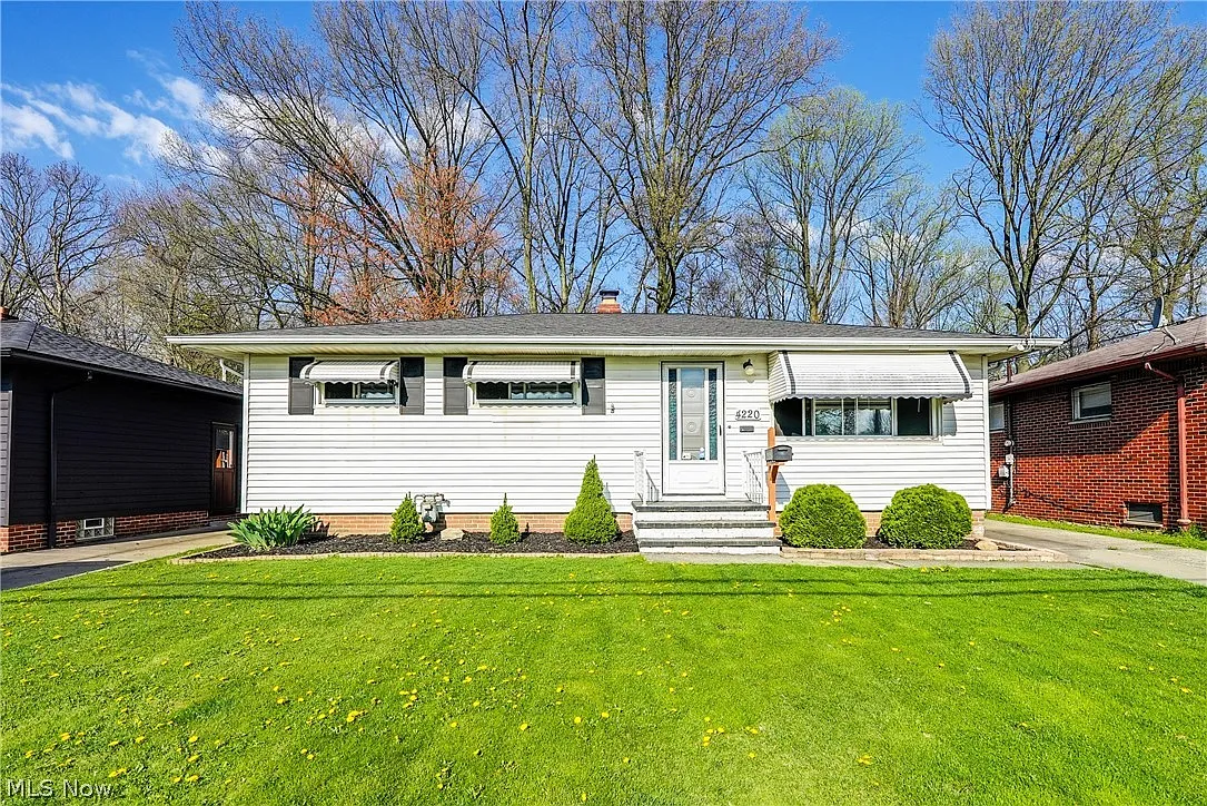 4220 Plymouth Rd photo 1