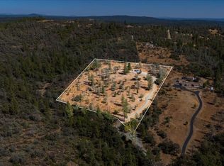 15001 Pine Rock Ln, Grass Valley, CA 95949