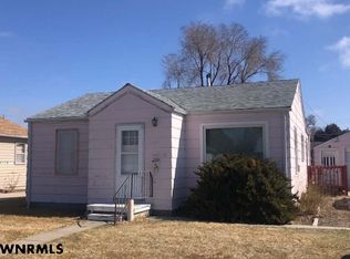 1109 Avenue E, Scottsbluff, NE 69361