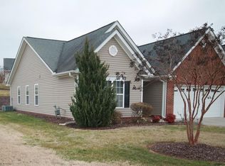 109 Braewyck Ln, King, NC 27021