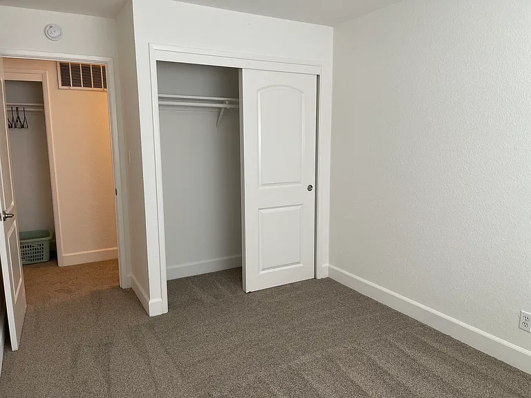 1580 Hollenbeck Ave — Photo 7