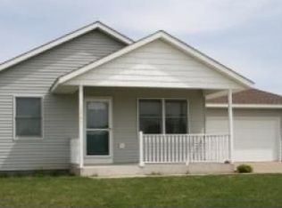 1427 Lone Stone Ct SE, Chatfield, MN 55923