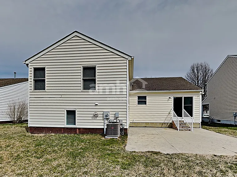 5545 Stevens Dr — Photo 22