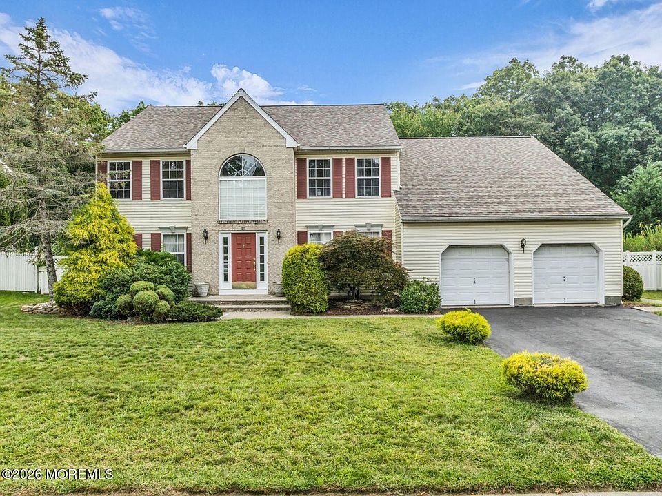 1st image of 383 Meadowood Road