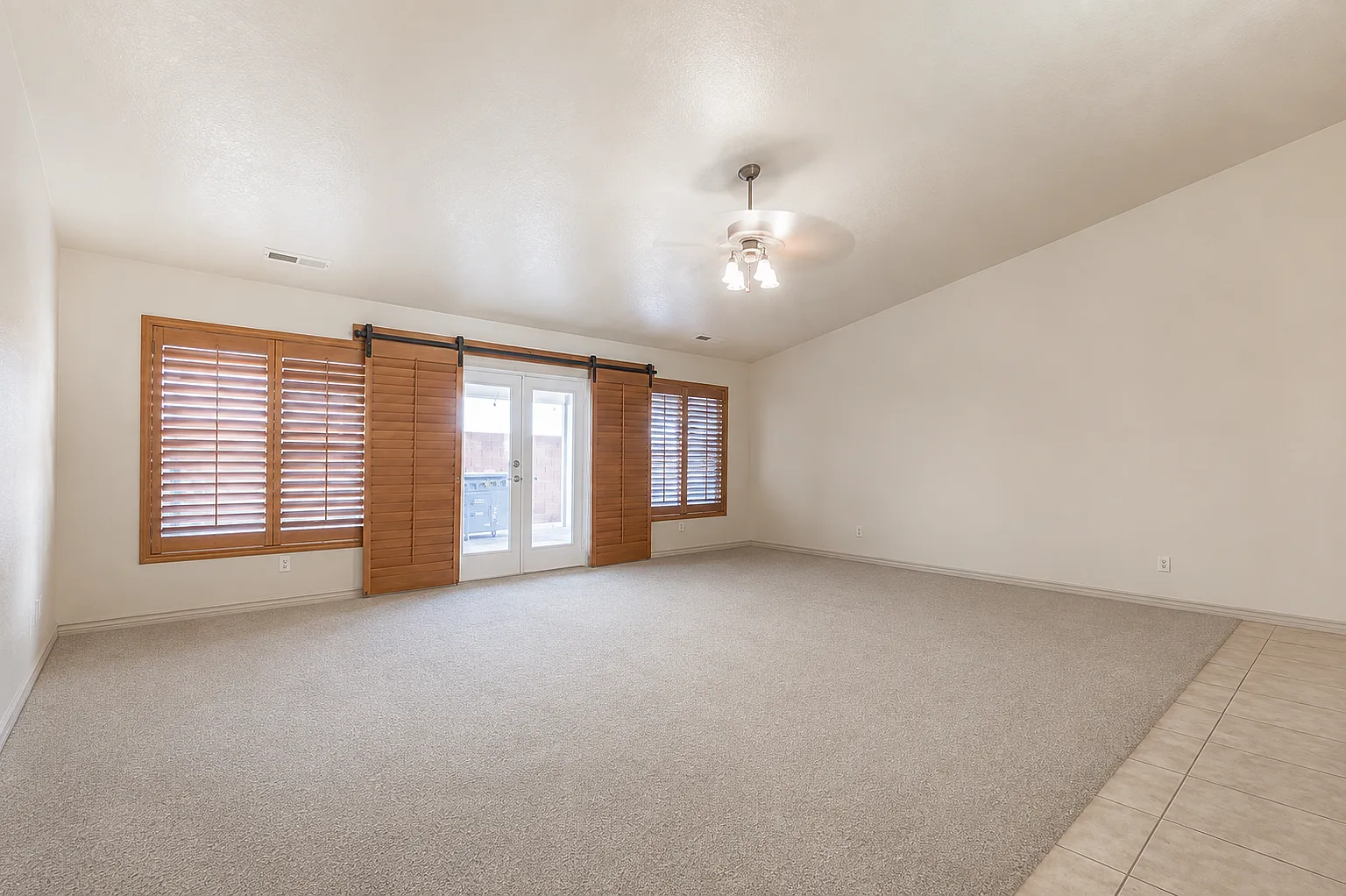 3 bed, 1740 sqft, $2,400 — Photo 4