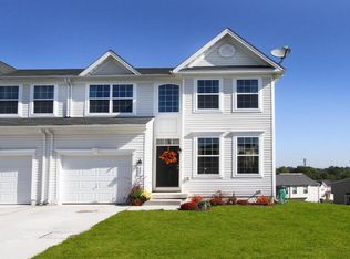 227 Kentshire Dr, Lancaster, PA 17603