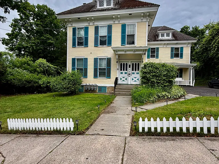 5 Littauer Pl #0 — Photo 1