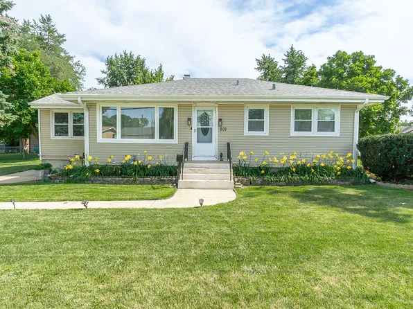 201 S Michigan Ave, Addison, IL 60101