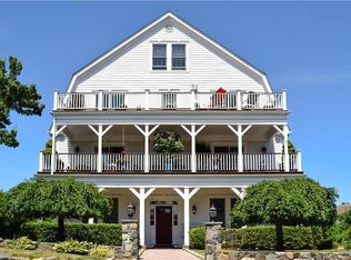 2 Harbor Ln #201, New Rochelle, NY 10805