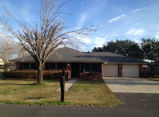 405 Hyland Dr, Lockport, LA 70374
