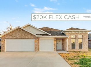 953 Lambrusco Blvd, Tontitown, AR 72762