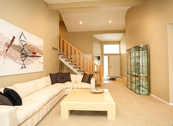 4th image of 6903 Pebblecreek Woods Dr #1