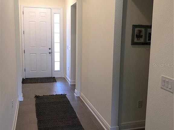 2nd image of 1721 Highbanks Cir