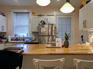 119 Olive St APT 1R, New Haven, CT 06511
