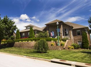 2504 N 28th St, Ozark, MO 65721