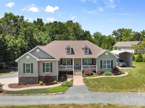 1011 Alvin Hough Rd, Midland, NC 28107