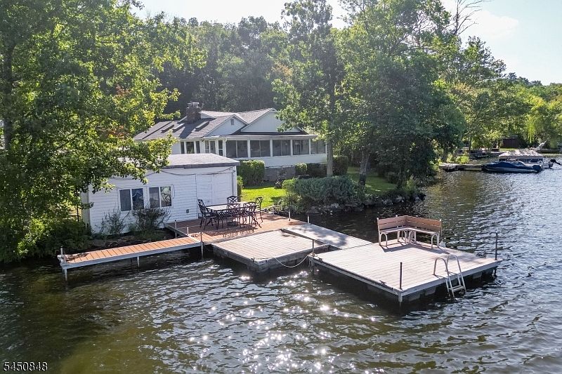 1st image of 25 Cottage Ave