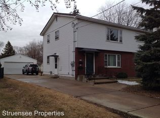 913 W New York Ave #A, Oshkosh, WI 54901