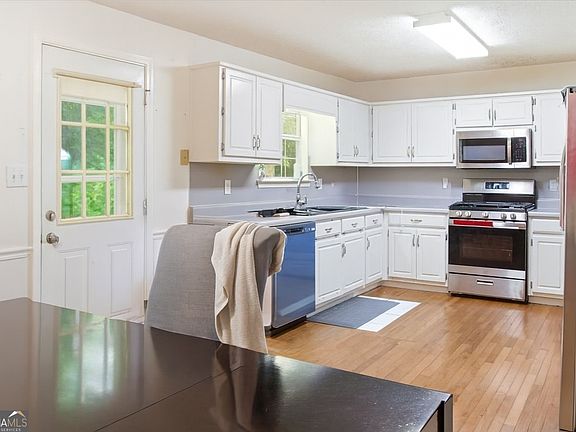 2nd image of 4579 Adams Ct