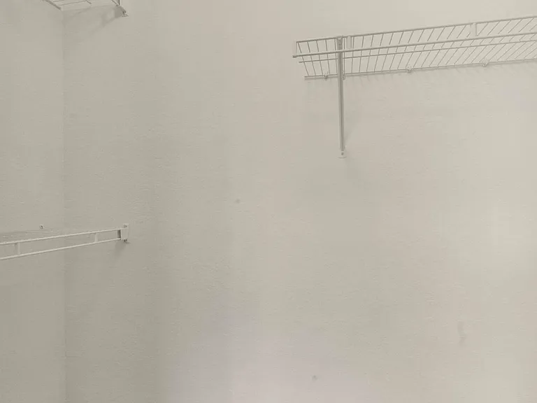 343 SE Rogers Ct — Photo 14