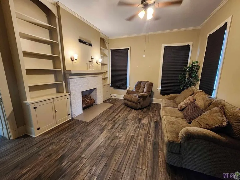 58255 Labauve Ave — Photo 5