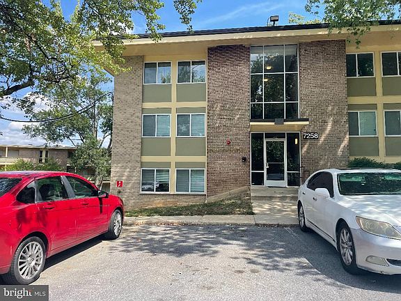 3rd image of 7258 Donnell Pl APT C-1