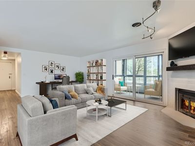 800 Pearl Street #204, Denver, CO, 80203