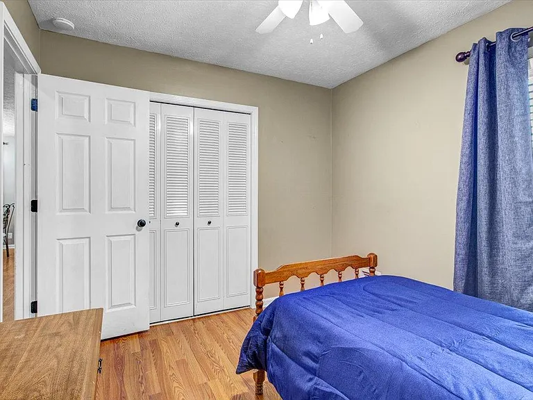 1204 Meadowridge Trl — Photo 16