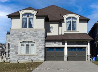 14 Dr Pearson Ct, East Gwillimbury, ON L9N0P4