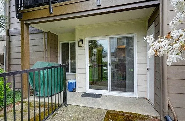 12617 NE 130th Way #A101 — Photo 13