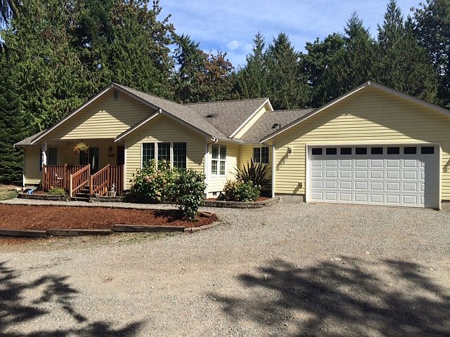 1st image of 4391 NE Emerald Ln