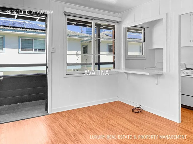 1875 Kapiolani Blvd #8 — Photo 2