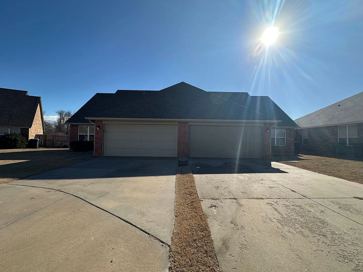 3 Bedroom 2 Bathroom Duplex - Mustang School District — Photo 1