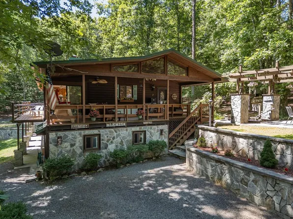 74 Morningside Ln, Murphy, NC 28906