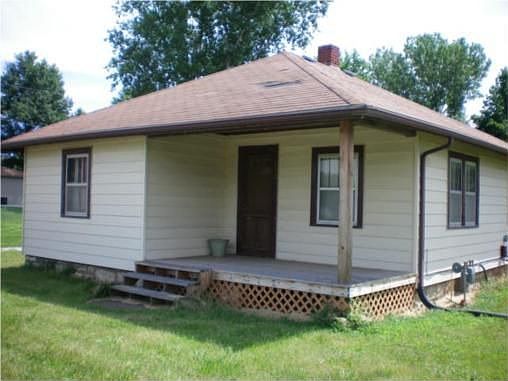 1st image of 3523 10th Ave