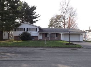 1125 Keiffer Dr, Olney, IL 62450