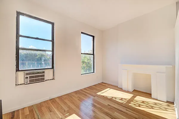 Rented by REAL New York | media 5