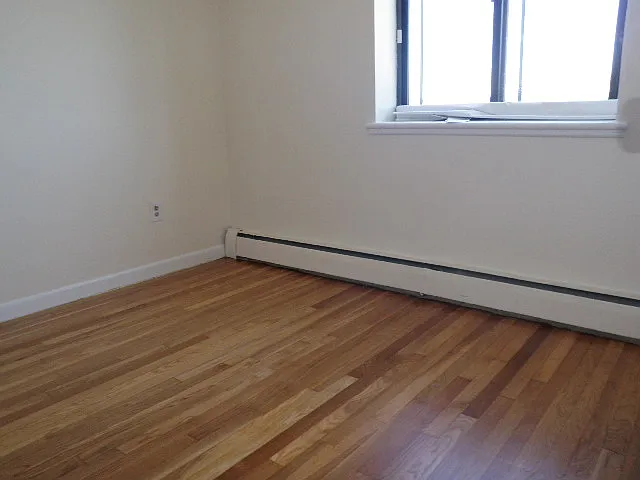 2 bed, 800 sqft, $2,450 — Photo 3