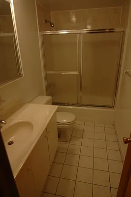 Rented by Apartments by Us | media 10