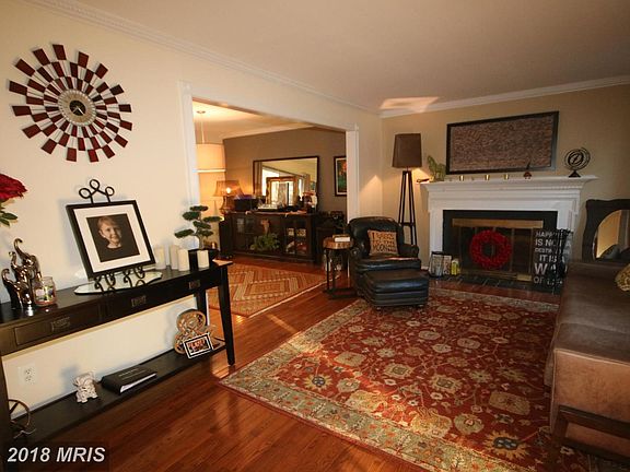 2nd image of 9405 Myra Dr