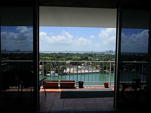 4th image of 5750 Collins Ave APT 14E
